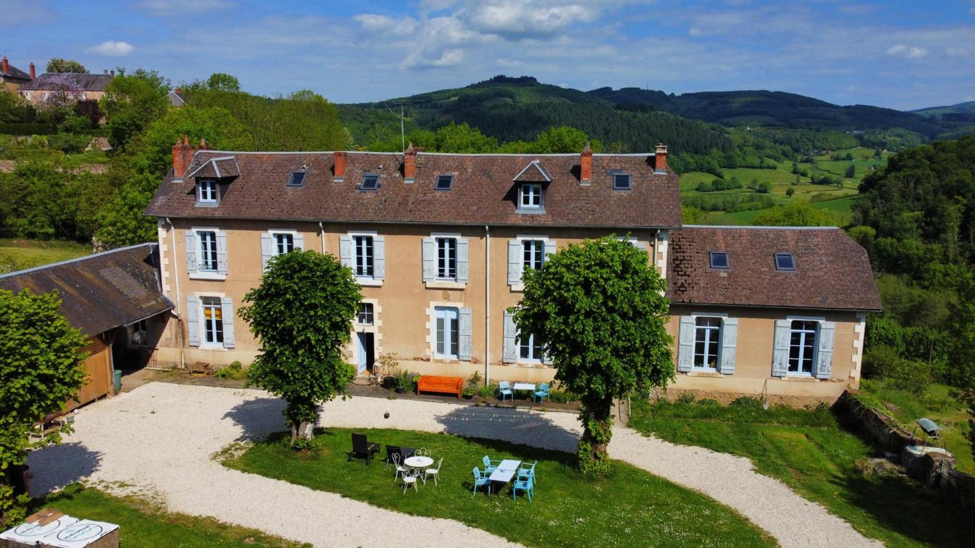 L' Ancienne Ecole Du Morvan Larochemillay Kültér fotó